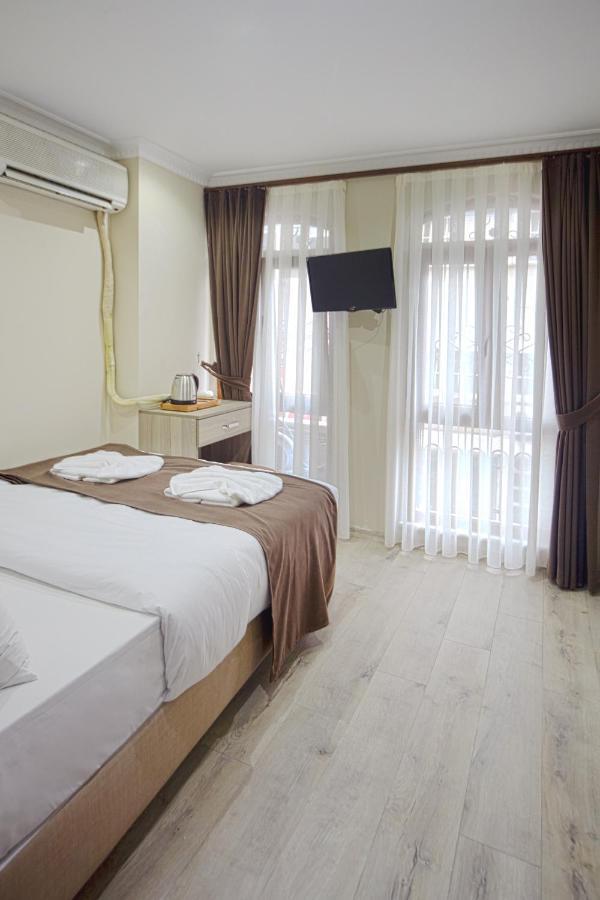Luna Suites Taksim Istanboel Buitenkant foto