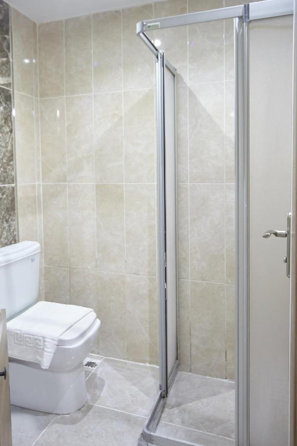 Luna Suites Taksim Istanboel Buitenkant foto