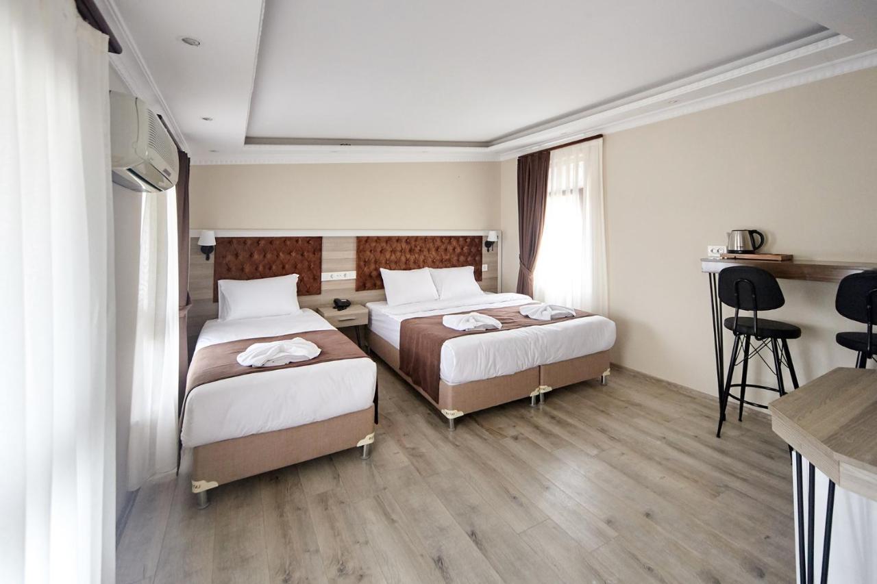 Luna Suites Taksim Istanboel Buitenkant foto