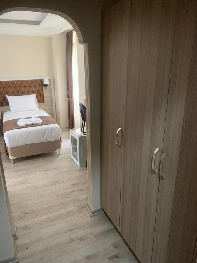 Luna Suites Taksim Istanboel Buitenkant foto